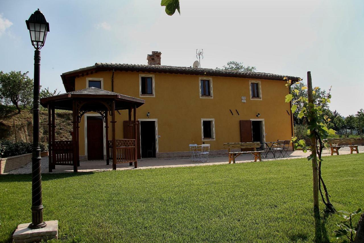 Villa Al Castello à San Severino Marche Extérieur photo