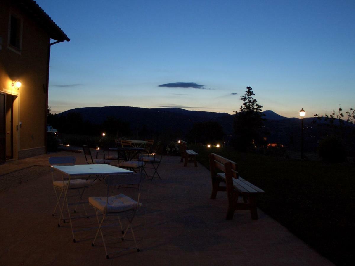 Villa Al Castello à San Severino Marche Extérieur photo